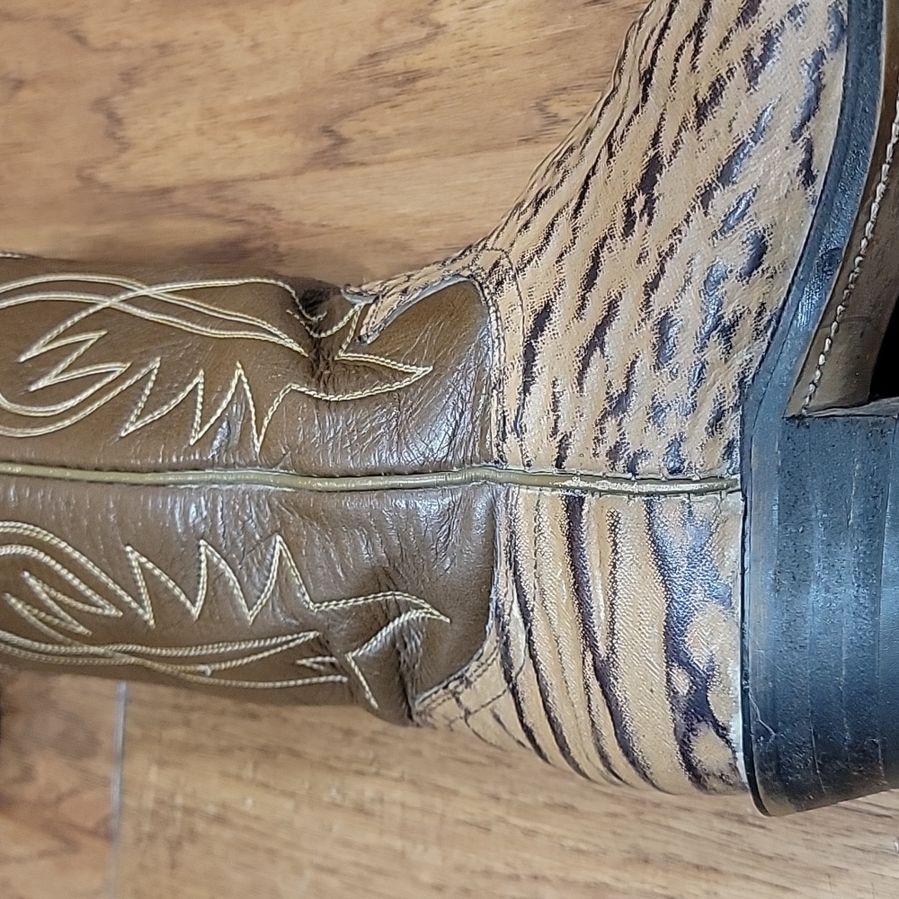 Vintage Tony Lama Wildebeast & Cape Buffalo Leather Cowgirl Boots 6 - Picture 10 of 16